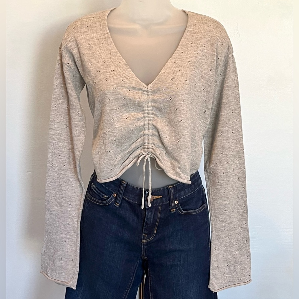 Urban Outfitters Cropped Sweater sz S